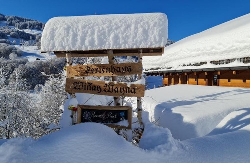 Klosters-Serneus Casa | Ferienhaus & Ferienwohnung Wiñay Wayna Gotschna Blick Klosters