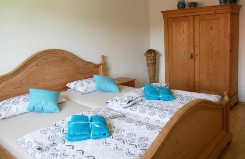 Aichstetten Casa | Ferienhaus/Ferienwohnung BeeHappy