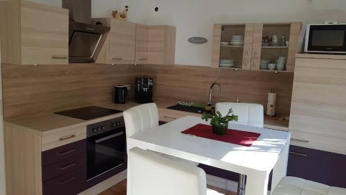 Fichtenwalde Casa | Ferienhaus Fichtenwalde, 160m², 3 SZ, 2 Bäder, bis 6 Personen, Garten, VDSL