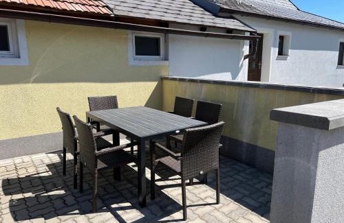 Hoflein an der Hohen Wand Apartamento | Ferienhaus Höflein