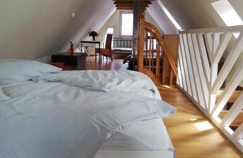 Alt Krenzlin Casa | Ferienhaus im Grünen mit Grillmöglichkeit