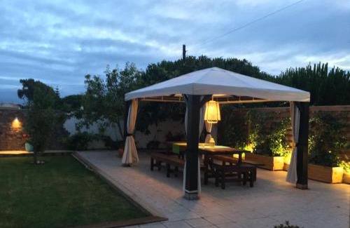 Magoito Casa | Ferienhaus In São João Das Lampas Mit Kamin