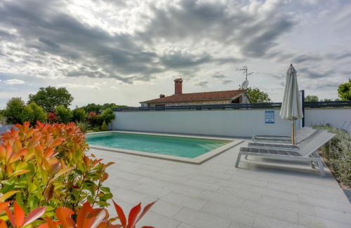Krmed Villa | Ferienhaus Ladonja in Krmed