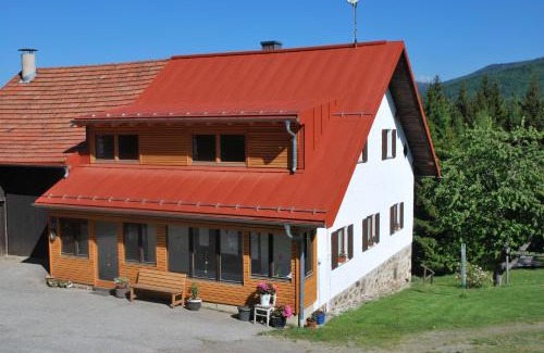 Neuschoenau Casa | Ferienhaus "Lisa´s Häusl"