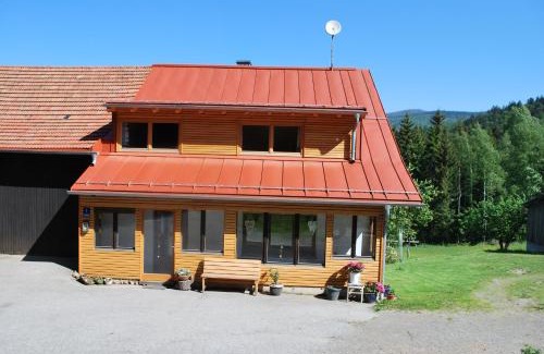 Neuschoenau Casa | Ferienhaus "Lisa´s Häusl"
