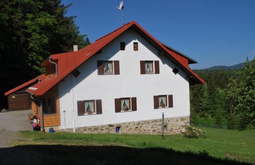 Neuschoenau Casa | Ferienhaus "Lisa´s Häusl"