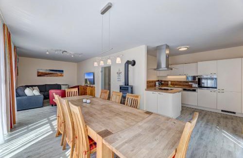Koserow Casa | Ferienhaus Meinholdstraße mit eigener Sauna, Kamin, 4 Schlafzimmern ca 500m vom Ostseestrand