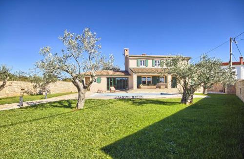 Grandici Casa | Ferienhaus mit Privatpool für 8 Personen ca 170 qm in Barban, Istrien Bucht von Raša