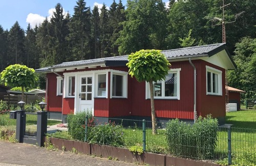 Helferskirchen Casa | Ferienhaus mit Sauna und großem Garten, Hunde willkommen