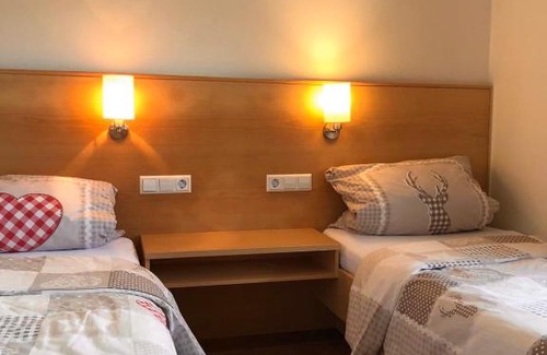Feriendorf Silbersee Apartamento | Ferienhaus Moni mit 2 separaten Wohnungen am Silbersee