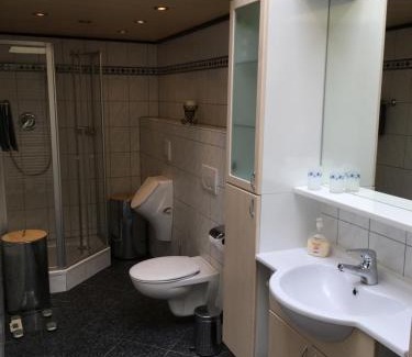 Wermelskirchen Apartamento | Ferienhaus Pacco