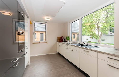 Burg Apartamento | Ferienhaus Prestige, 3 Schlafr., Wohnr./küchenz., Du/wc - Kauperhof