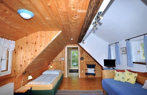 Harrachberg Otro | Ferienhaus Romantikstöckl - 2 Nächte - Altes Gehöft am Lormanberg