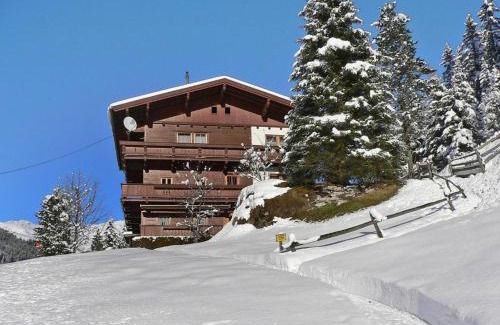 Juns Casa | Ferienhaus Tux Holiday Home