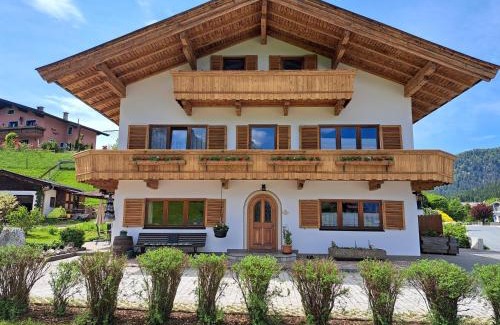 Waidring Casa | Ferienhaus & -wohnung Flatscher