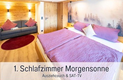 Immenstadt im Allgaeu Apartamento | Ferienhof Eger - entspannter Urlaub mit Baby & Kleinkind - wahlweise top modern oder günstige Fewos - ruhig am Ende der Straße - Kälbchen füttern - Traktor fahren - Freie Fahrt mit den Hörnerbahnen in Sommersaison - E-Ladestation - E-bike Verleih ab Hof