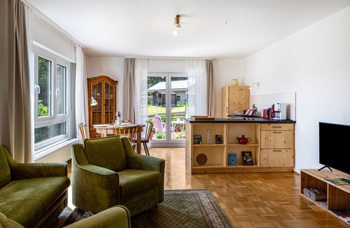 Radmuhl Apartamento | Apartamento 'Ferienhof Im Salzbachtal Comfort' con terraza privada y jardín privado