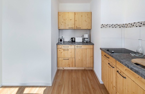 Radmuhl Apartamento | Apartamento 'Ferienhof Im Salzbachtal Comfort OG' con jardín y balcón compartidos