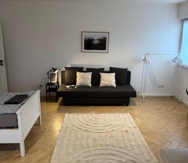 Worms Casa | Ferienunterkunft Lutherbaum 4 Zimmer