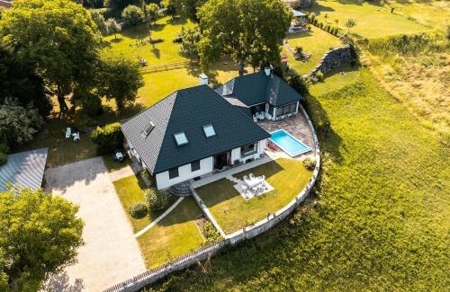 Sankt Georgen am Langsee Apartamento | Ferienwohnung im Haus am Hügel