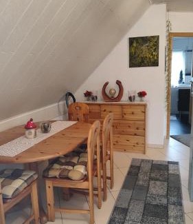 Schonbrunn i. Steigerwald Apartamento | Ferienwohnung Kunz