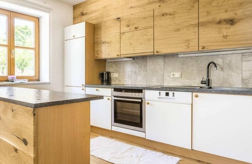 Henndorf am Wallersee Otro | Ferienwohnungen Joglbauer - Ferienwohnung Gretel