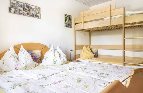 Henndorf am Wallersee Otro | Ferienwohnungen Joglbauer - Ferienwohnung Gretel