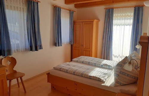 Feldbach Otro | Ferienwohnung Sonnengruß - Ferienhaus Zotter