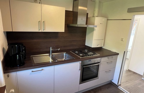 Dettingen an der Erms Apartamento | Ferienwohnung an der Erms Nahe Outletcity Metzingen