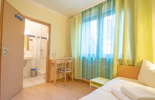 Mainz-Bingen Apartamento | Ferienwohnung in Ruhiger Seitenstraße mit Balkon