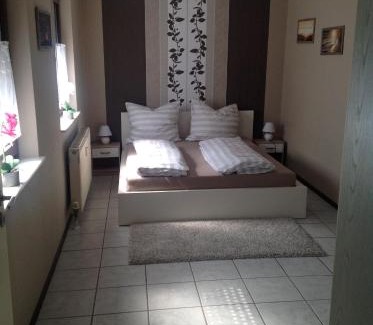 Ulmbach Apartamento | Ferienwohnung Ulmbach -Sterntaler-