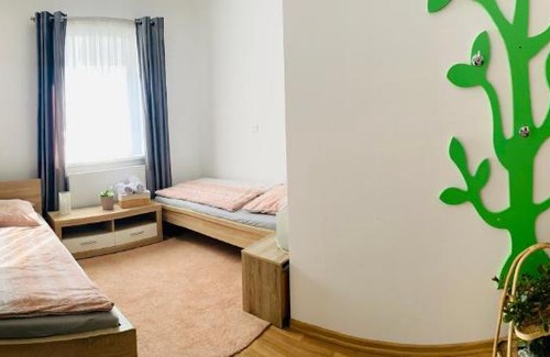 Hafendorf Apartamento | Ferienwohnung - 3 Zimmer, Petrovic