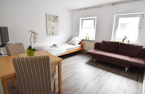 Troisdorf Apartamento | Ferienwohnung 6b, 45qm, 1 Schlafzimmer, 1 Wohn-/schlafzimmer, Max. 3 Personen