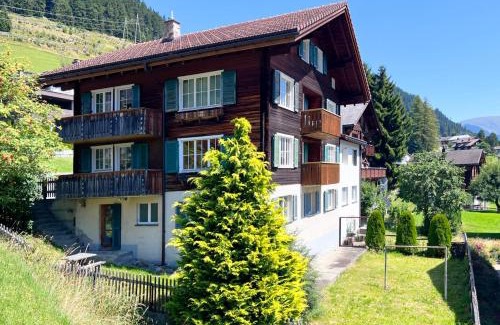 Sedrun Apartamento | Ferienwohnung Alpengarten