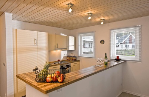Bad Saarow Casa | Ferienwohnung „Alsen“ 86m² für 4+2 Pers. im Schlosspark Bad Saarow, Sauna, Whirlpool und Kamin