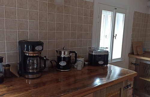 Schoenfeld-Weissig Apartamento | Ferienwohnung Alte Post mit Terrasse, Kamin und Gartenblick