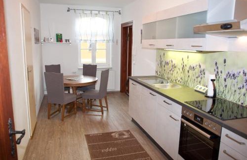 Stradow Apartamento | Ferienwohnung Alte Schule