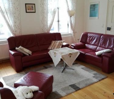 Bernried Apartamento | Ferienwohnung Altes Schulhaus in Leithen - Bernried