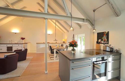 Borgwedel Apartamento | Ferienwohnung Am Apfelbaum - romantische Remise direkt am Golfplatz und der Schlei