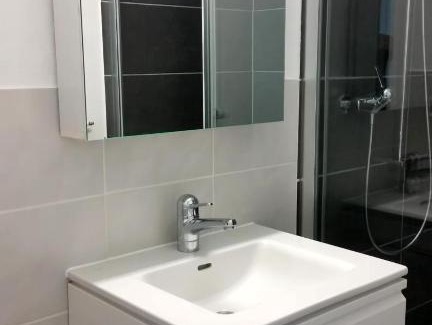 Erlach Apartamento | Ferienwohnung am Bielersee