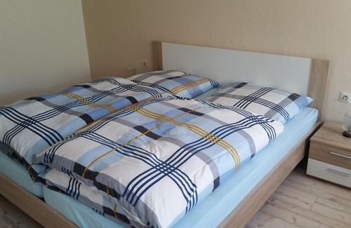 Bad Schmiedeberg Apartamento | Ferienwohnung "Am Weinberg"