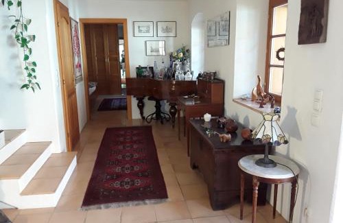 Fuerstenfeld Apartamento | Ferienwohnung am Hauptplatz