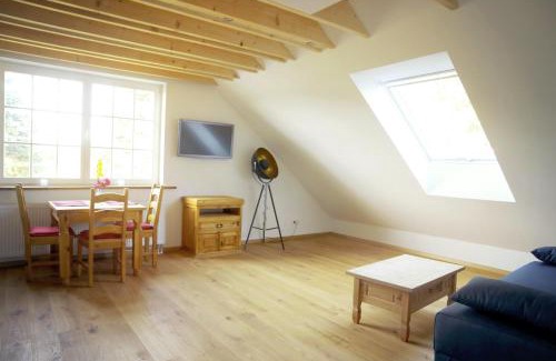 Beelitz Apartamento | Ferienwohnung am Mühlenteich
