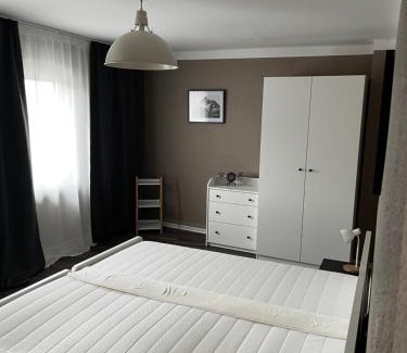 Barby Apartamento | Ferienwohnung am Markt Barby - vornehmlich Monteure