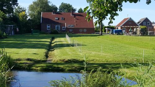 Ihlow Apartamento | Ferienwohnung am Sandwater