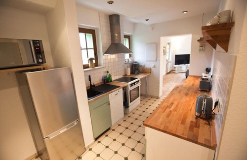 Apfelstadtaue Apartamento | Ferienwohnung am Schwimmbachtal