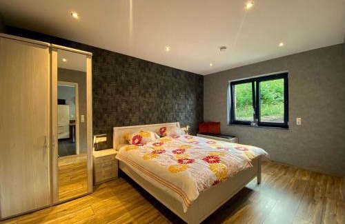 Kommerscheidt Apartamento | Ferienwohnung Am Weiher Wohnung 5 Für 2 Personen