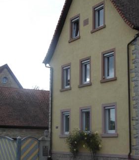 Margetshoechheim Apartamento | Ferienwohnung Angelika Gries