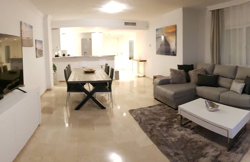 Buenas Noches Apartamento | Ferienwohnung/app. für 5 Gäste mit 220m² in Estepona