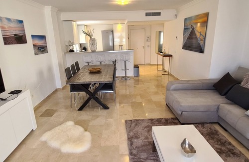 Buenas Noches Apartamento | Ferienwohnung/app. für 5 Gäste mit 220m² in Estepona